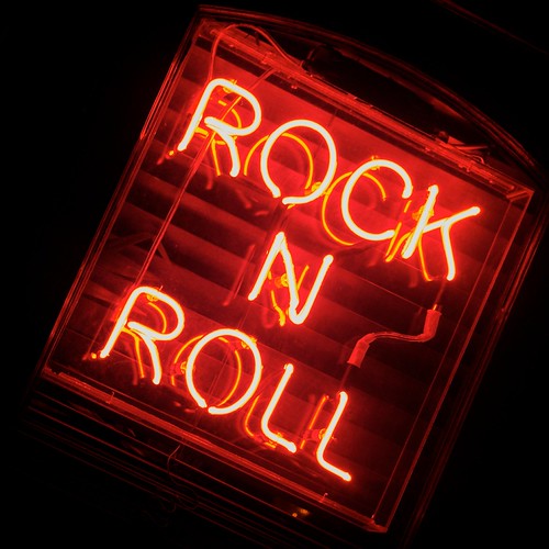 Rockin R Sign Rock 'n' Roll sign | Paul Hudson | Flickr