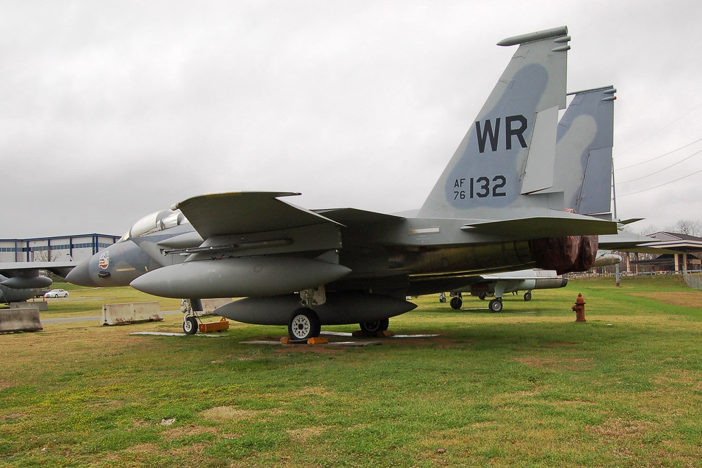 F-15B Eagle, U.S. Air Force (76-0132), Georgia, Robins Air… | Flickr F-15B Eagle, U.S. Air Force (76-0132), Georgia, Robins Air… | Flickr