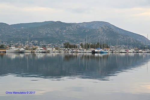 salamina island greece calm waters nikon d7000 chris maroulakis 2017