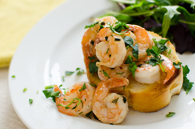 Food Photography: Garlic Shrimp