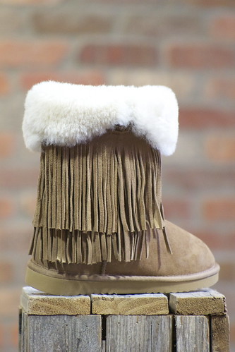 Fringe Sheepskin Boot | by sheepskin and alpaca