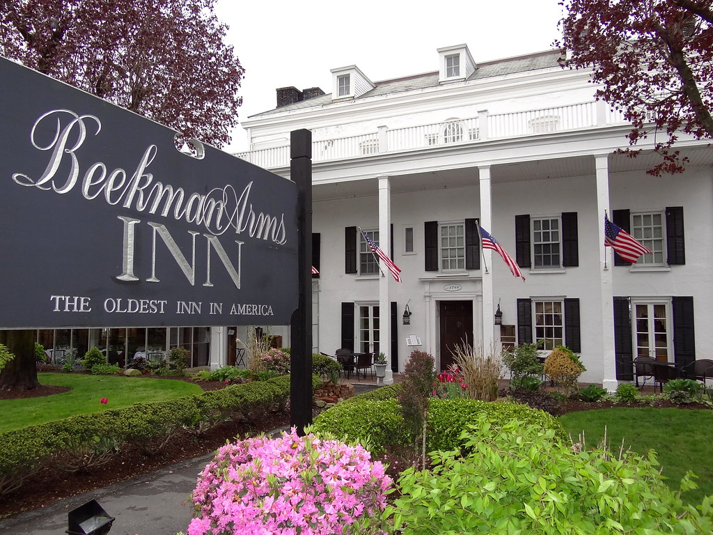 Beekman Arms Inn - Oldest Inn in the United States (1766) - Rhinebeck - New York - USA