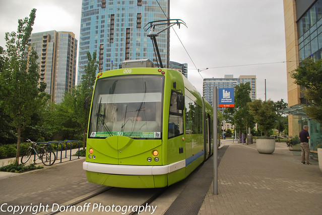 Portland Streetcar in South Waterfront