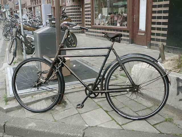 Transportfiets (vintage transport bike, vélo porteur ancien), Amsterdam, Witte de Withstraat, 06-2011