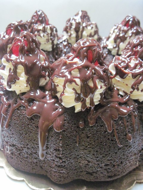 chocolate fudge tea cake