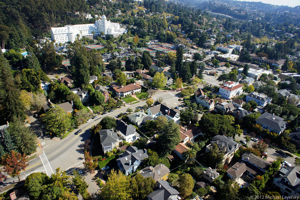 The Claremont neighborhood, Berkeley, California by Michael Layefsky