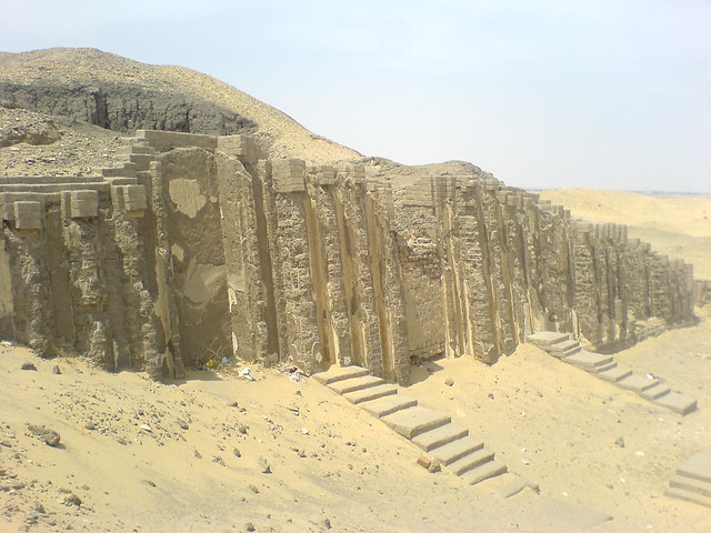The niched 'Palace facade' of a Meidum mastaba