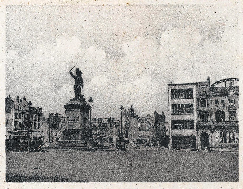 AK Postcard Dunkirk/Statue de Jean-Bart 