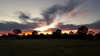 160616 Sunrise over Oakleigh South
