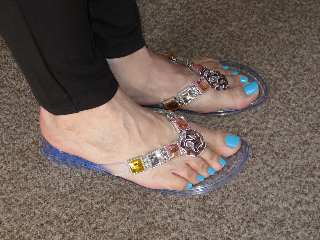 Transparent flip flop jelly sandals | Transparent flip flop … | Flickr