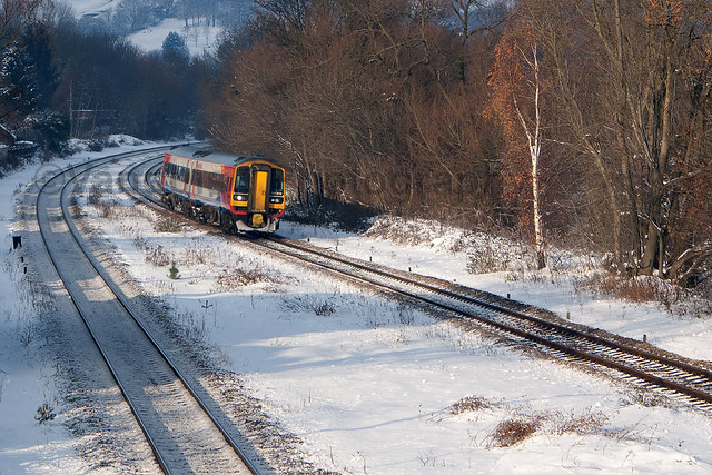 158810 East Midlands Trains Express Sprinter Duffield