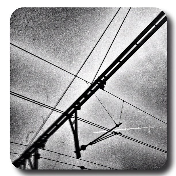 Skycables in the station (#trip_to_leuven 3/6)