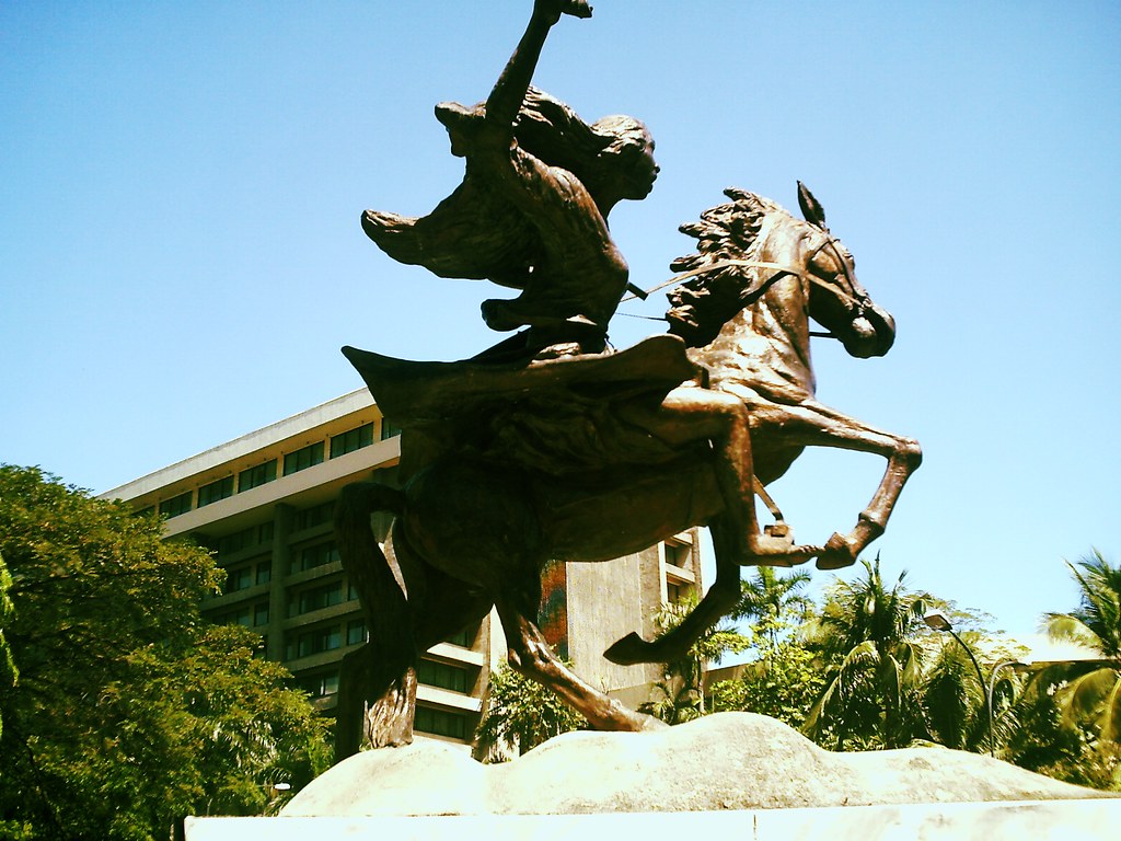 Gabriela Silang Monument.. | Corner Makati Ave. & Ayala Ave.… | Flickr