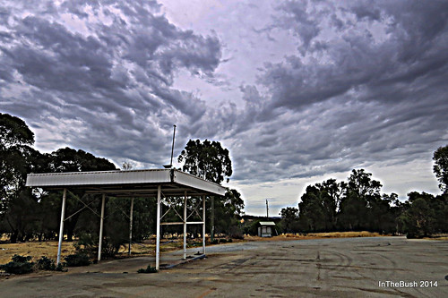 abandoned clouds wa servicestation