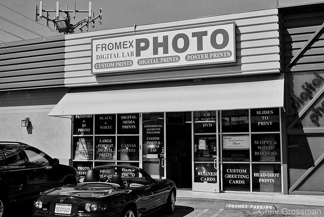 Fromex Photo Lab - Marina del Rey - Rollei 35 T - XP2
