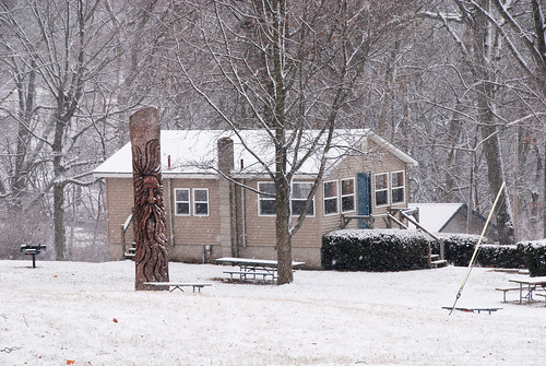 park dayle lewis macs shack facility shelter snow glenmillerpark winter richmond indiana waynecounty waynecountyindiana