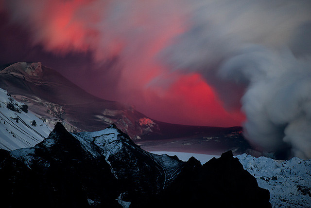 Volcanic glare