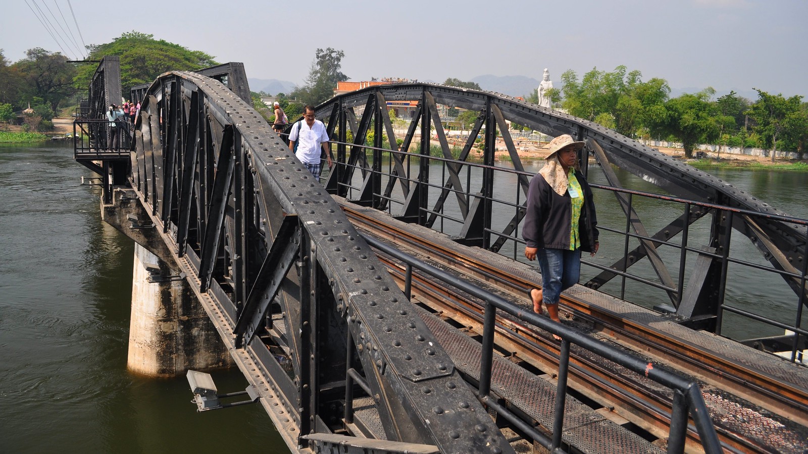 Khwae Yai River Bridge, Kanchanaburi, Thailand