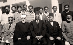 في جامعة كراتشي - قسم التاريخ الاسلامي  - كراتشي- الباكستان - 16 كانون الثاني 1958