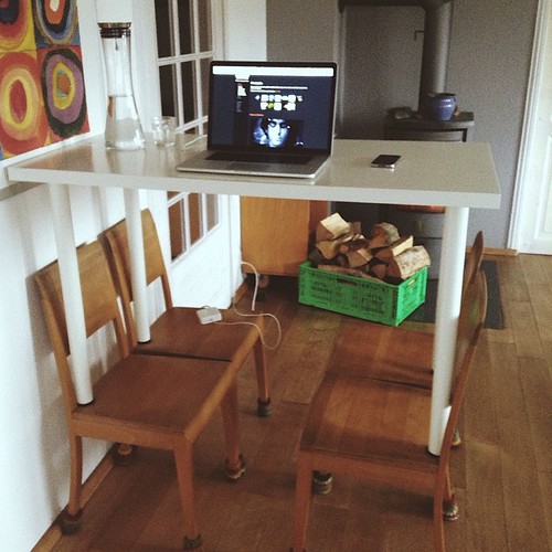 Improvised standing desk. #desk #improv #improvised #macbo… | Flickr