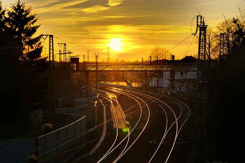 railroad sunset station abend sonnenuntergang bahnhof rails gleise hdr gegenlicht buchholz nordheide