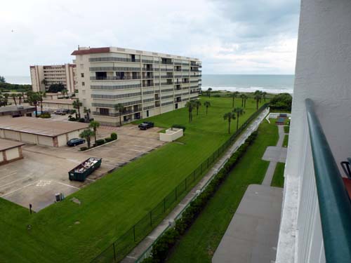 Resort on Cocoa Beach Partial Ocean View Cityview