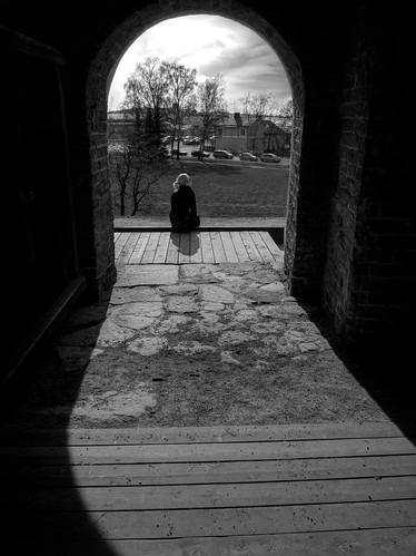 light shadow bw castle spring gate pvanhala