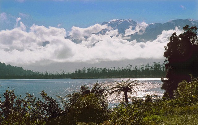 Lake Wahapo, Southern Alps, New Zealand