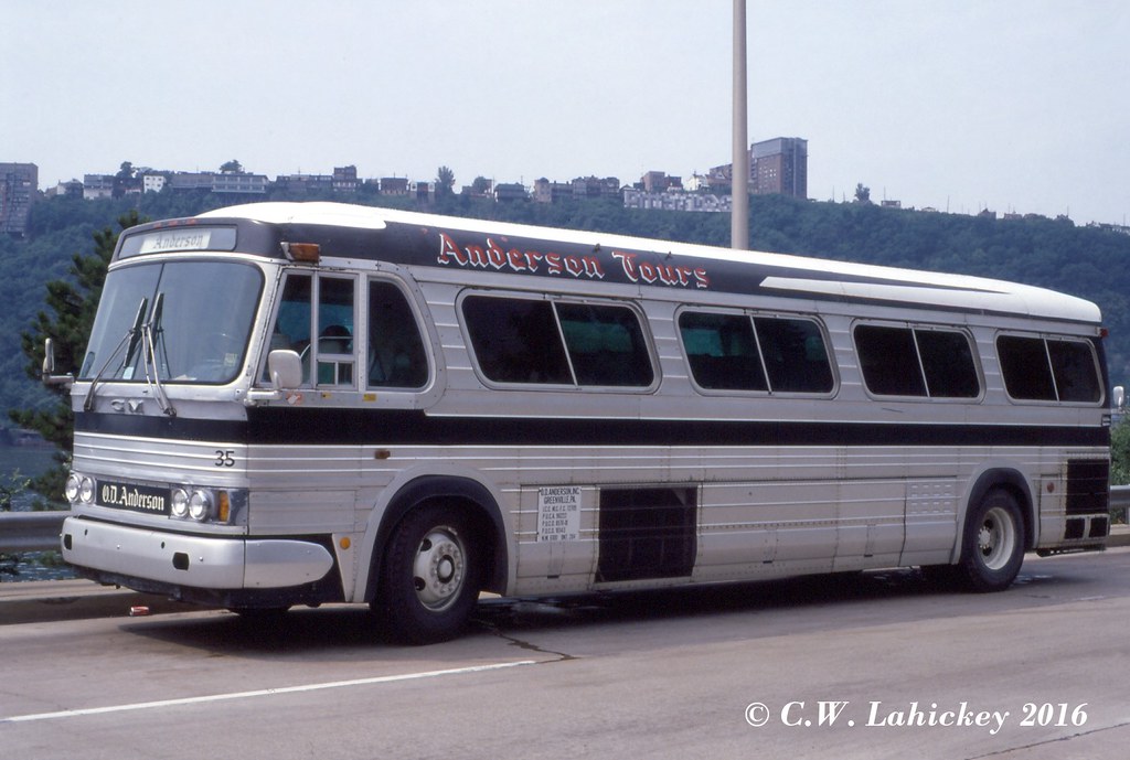 Anderson Coach and Travel 35 on 7-29-78 | PD-4106 on North S… | Flickr