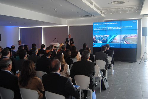 IBM i2 Fraud Intelligence Analytics | by IBM Portugal Press