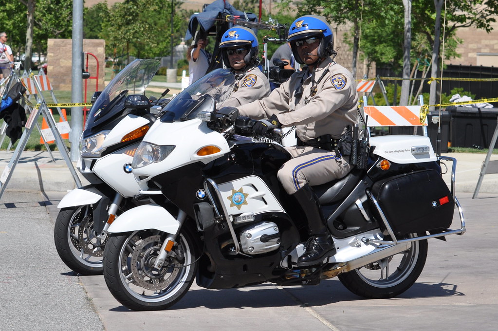 CALIFORNIA HIGHWAY PATROL (CHP) MOTOR OFFICERS