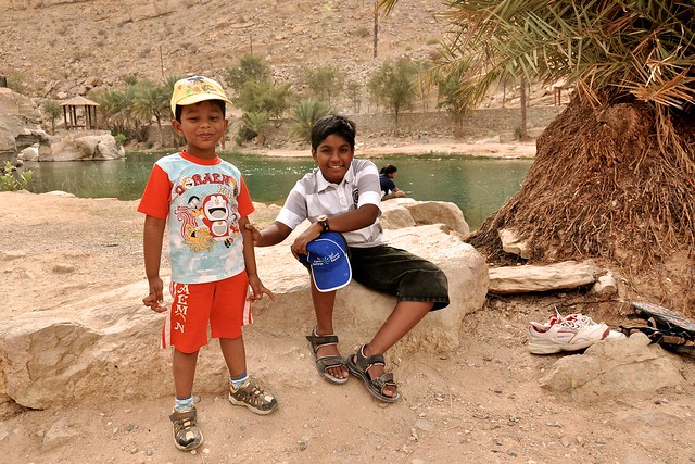 Oman, Wadi Bani Khalid, Omani Boys