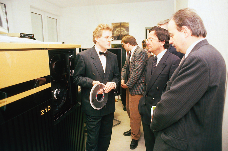 Supercomputer im Techno-Z-1989(c)Peter Schlager