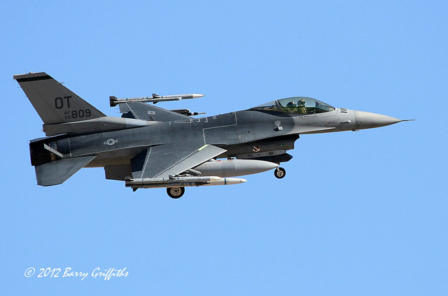 General Dynamics F-16C Viper 90-0809 USAF OT 422 TESquadron 