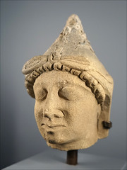 Tête de statuette chypriote (Exposition Osiris, Institut du Monde Arabe)