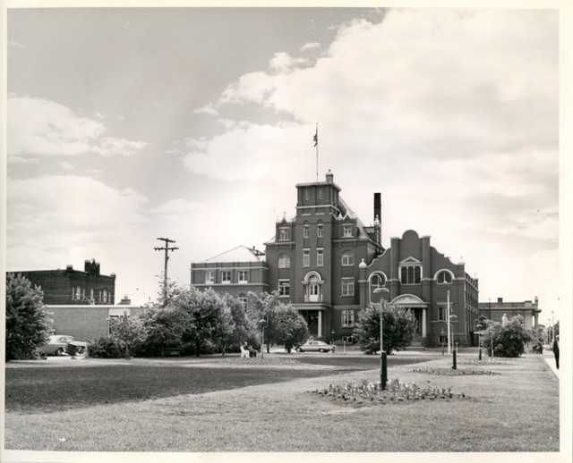 Fort William City Hall, circa 1965