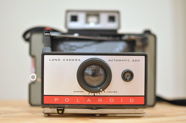 Polaroid 220
