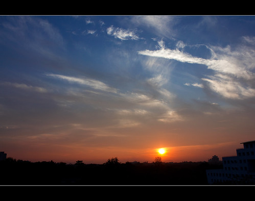 morning sky sun india clouds sunrise silhouettes bluesky bombay mumbai iitb iitbombay h12 goldensky blueskywithclouds sunriseatiitbombay