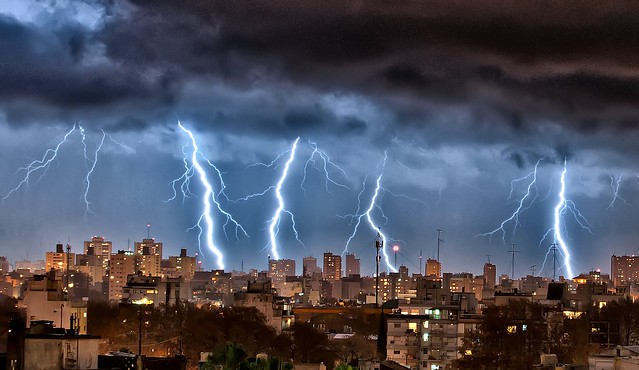 Rayos sobre Buenos Aires XXII - Lightnings over Buenos Aires XXII