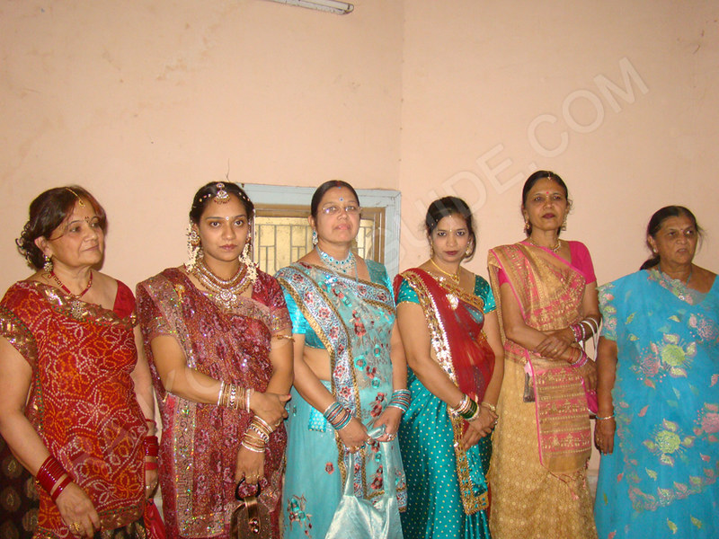 Different Hair Style & All Gujarati Sari Matching Competit… | Flickr