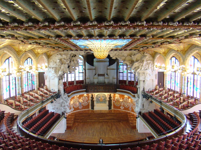 Sala de concierto interior Palacio de la Música Catalana Barcelona 09