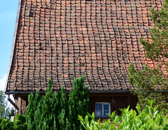 Handmade roof-tiles