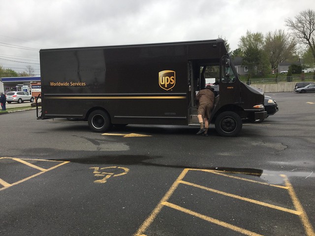 UPS - a photo on Flickriver