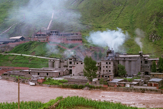 Fen River factories near Xiangfen