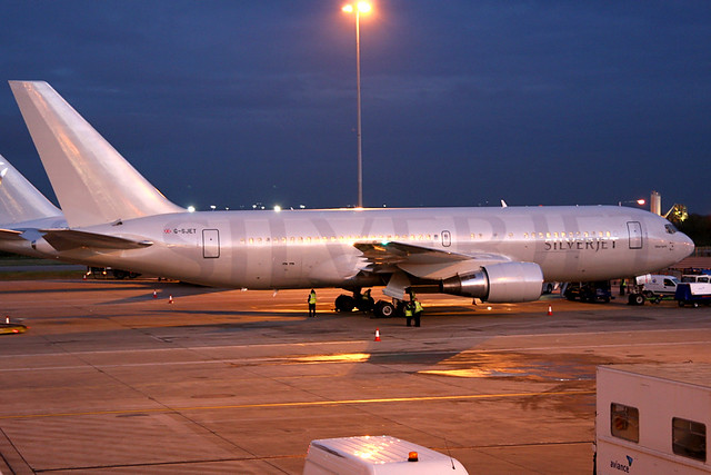 Silverjet | Boeing 767-200ER | G-SJET | London Luton