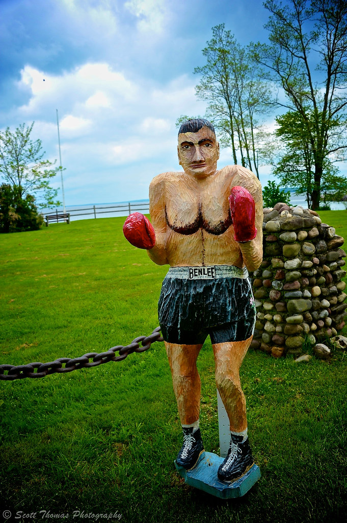 Carmen Basilio at Mexico Point | Wood carving of Hall of ...
