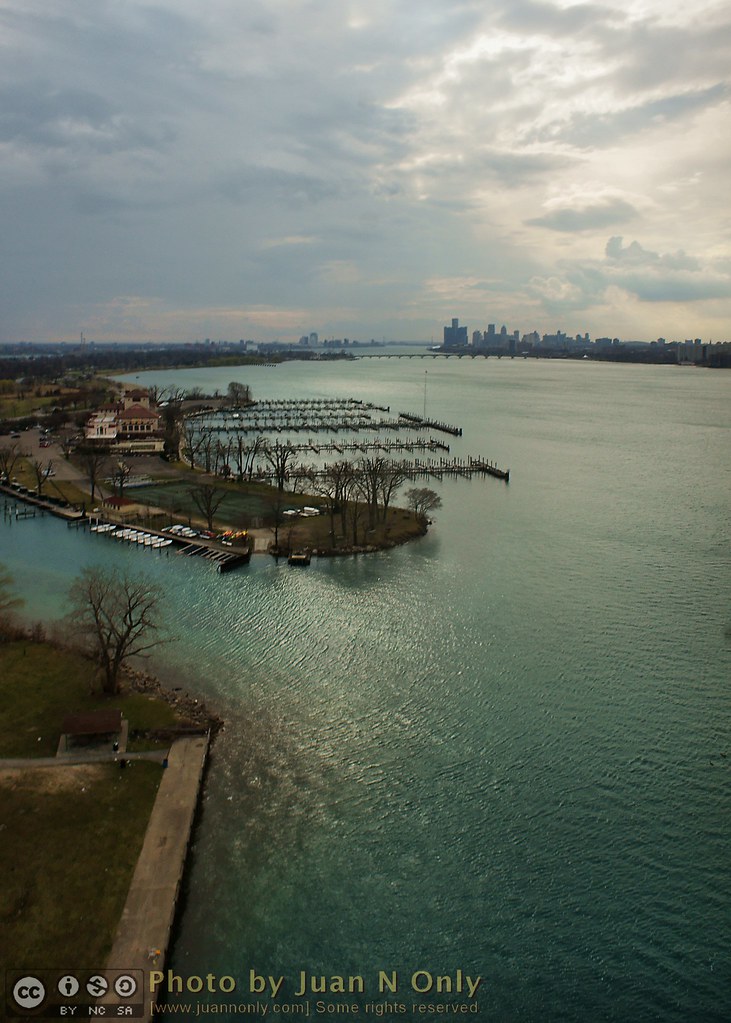 Detroit River Aerial [01843Crop1]