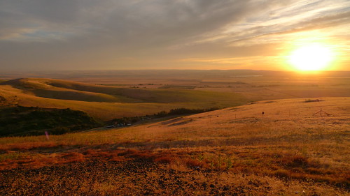 Sunset from I-84 by romainboidin, Old Oregon Trail Highway, Northeast Oregonoregon northeast