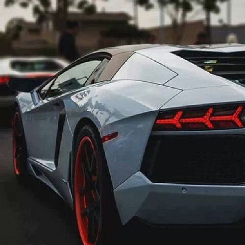 #Performance #Lamborghini #Aventador #Cars #لمبورجيني #افينتادور #سيارات #سرعة   لعشاق السرعة والأداء العالي الممزوج بالقوة  To Speed & High Performance combined witg Boost Power Lovers | by alfnaan15