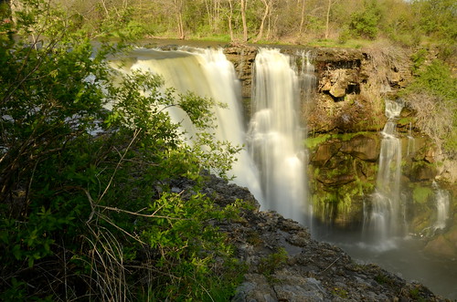 park falls waterfalls letchworth